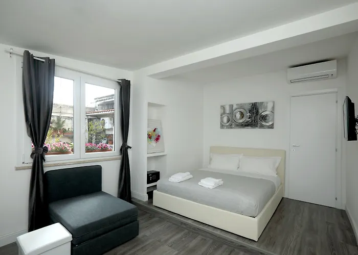 Candia House 50 רומא