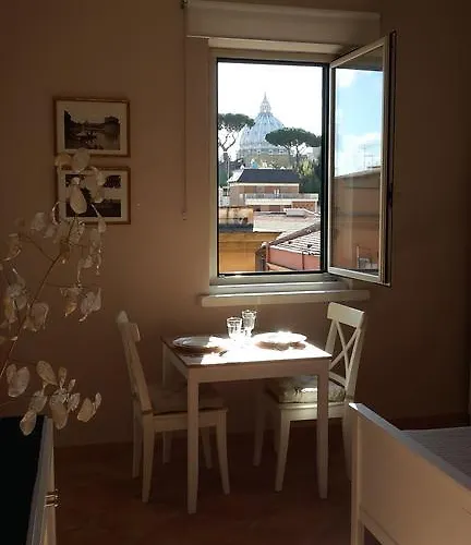 לינה וארוחת בוקר Candia House 50 רומא