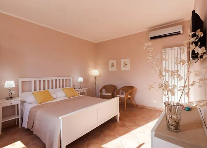 Candia House 50 לינה וארוחת בוקר