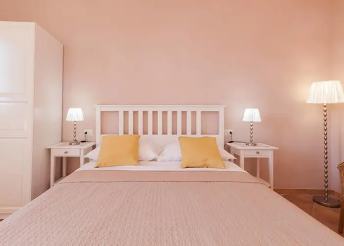 Candia House 50 לינה וארוחת בוקר